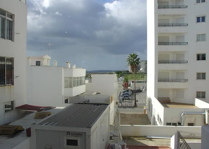 Apartamentos Central * Quarteira